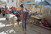 Paucartambo, spontaneous local market